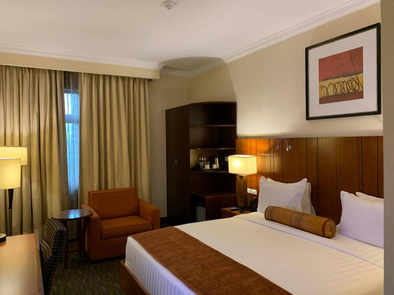 The Hub Hotel Адис Абеба Екстериор снимка