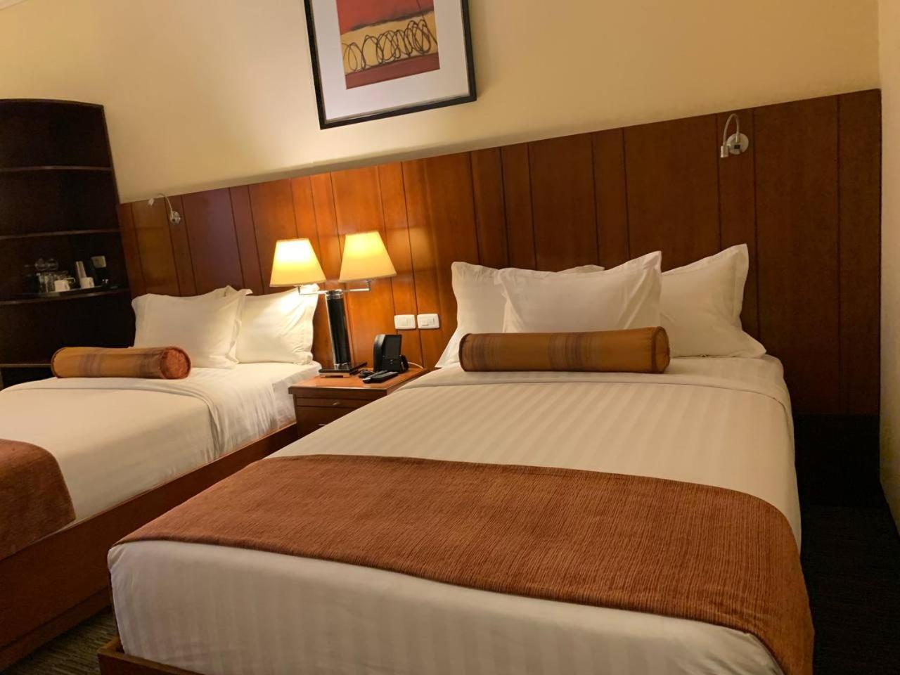 The Hub Hotel Адис Абеба Екстериор снимка