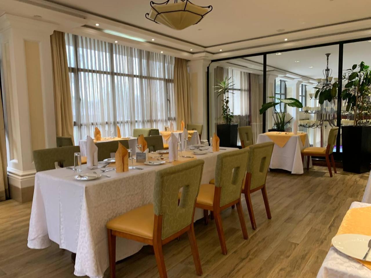 The Hub Hotel Адис Абеба Екстериор снимка