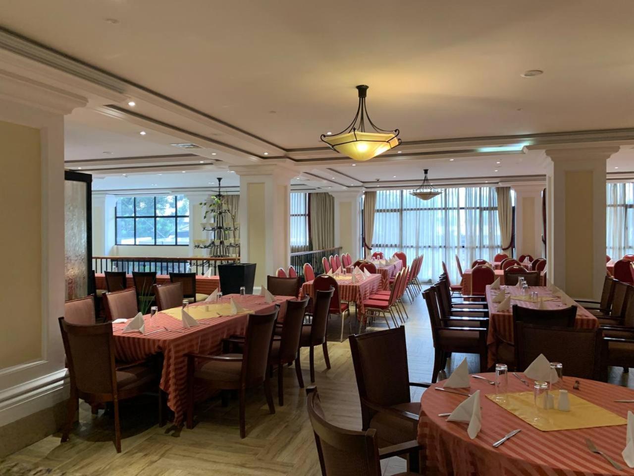 The Hub Hotel Адис Абеба Екстериор снимка