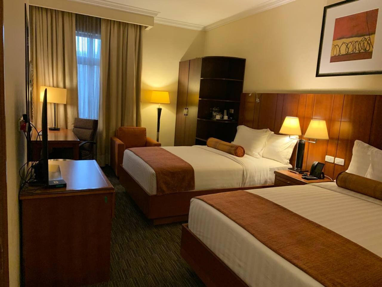 The Hub Hotel Адис Абеба Екстериор снимка