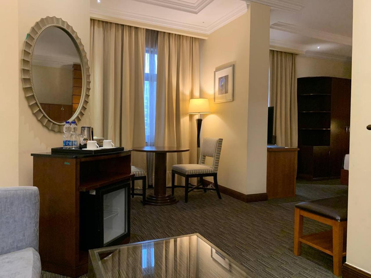 The Hub Hotel Адис Абеба Екстериор снимка