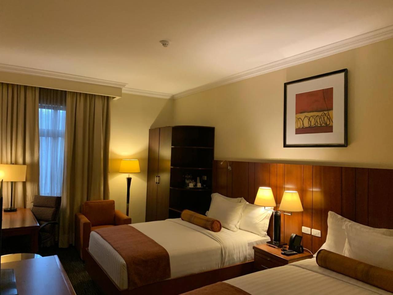 The Hub Hotel Адис Абеба Екстериор снимка