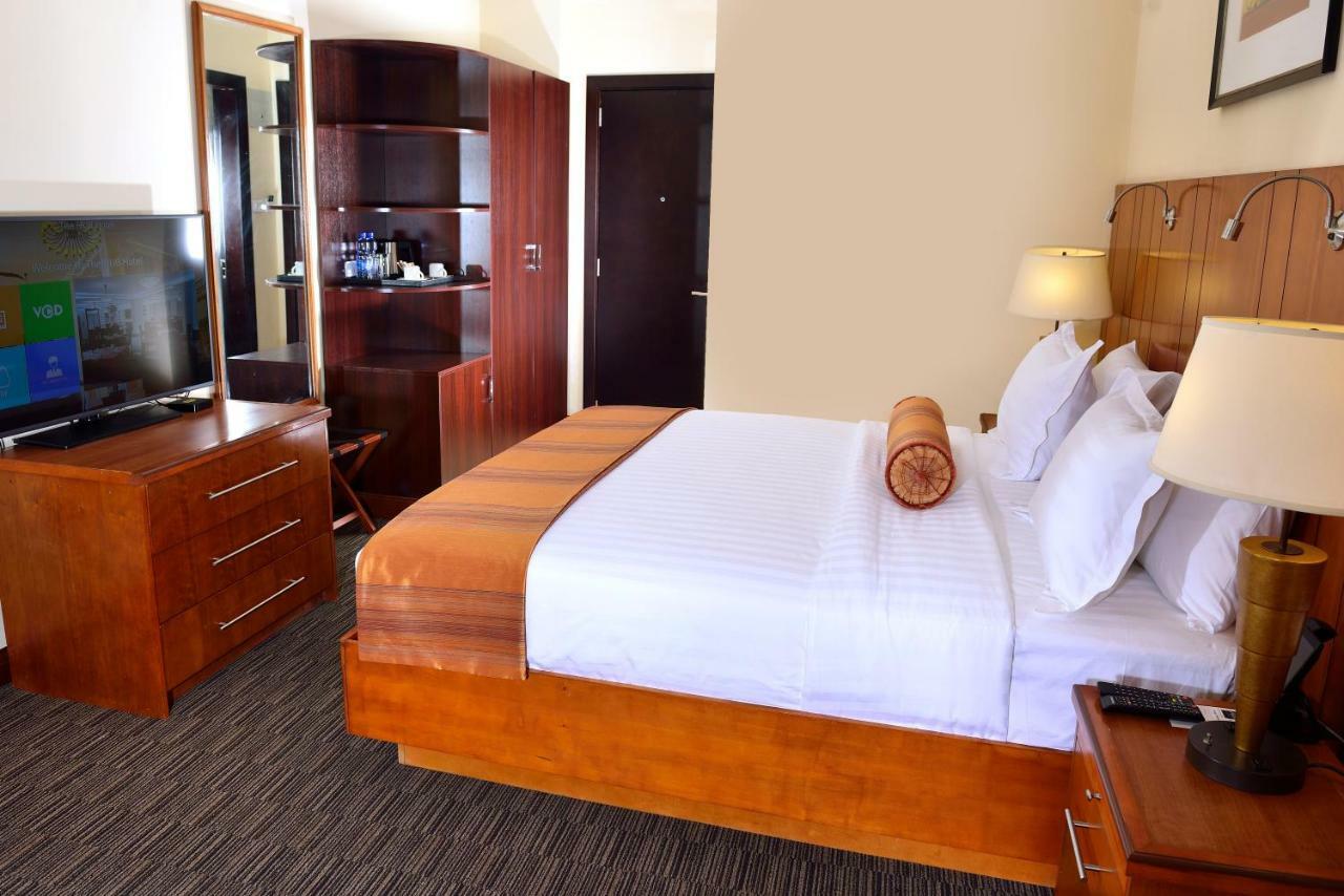 The Hub Hotel Адис Абеба Екстериор снимка