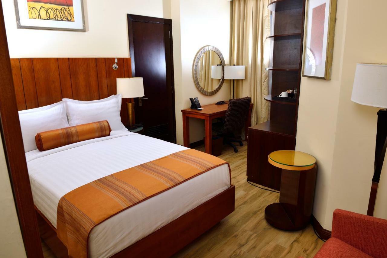 The Hub Hotel Адис Абеба Екстериор снимка